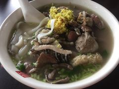 -潮镇老尾牛杂(环城西路店)