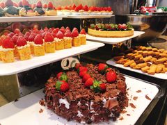 -粤海璇宫·木棉花高空旋转餐厅·聚会派对