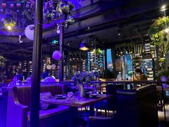 -临界音乐酒馆·小龙虾·江湖菜(华熙LIVE·鱼洞店)