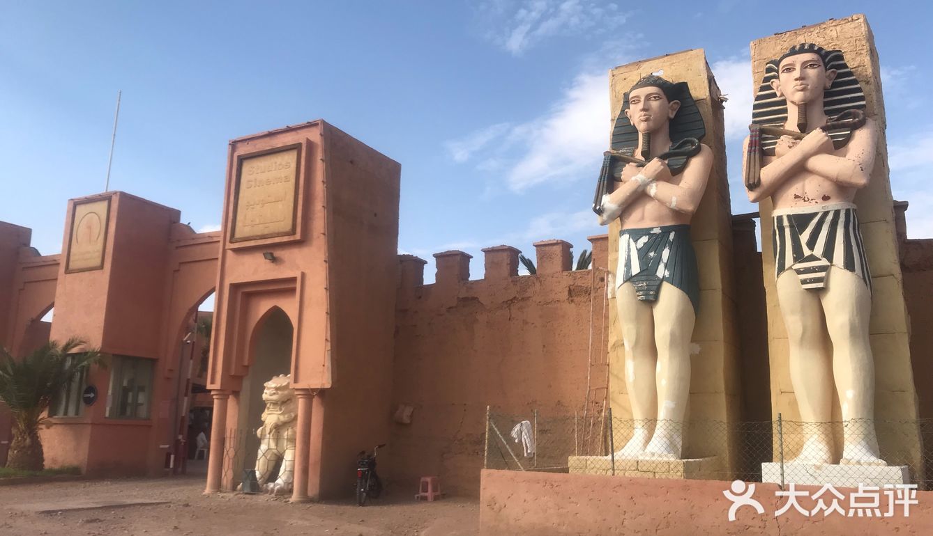 沙漠️中的电影城瓦尔扎扎特