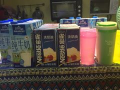 -志龙皇冠吃货椰子铺