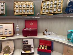 -燕庭·纯燕窝·甜品下午茶(南京西路店)