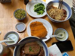 -沪西老弄堂面馆(定西路店)