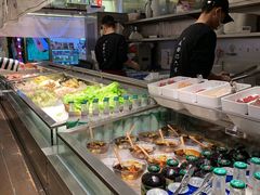 自助取餐区-成都你六姐·牛肉冒菜(城市集市合生汇店)