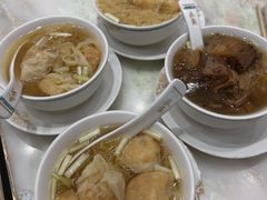 -麦奀云吞面世家 山顶店(山顶广场店)