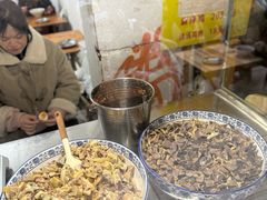 -文山荷鲜居(翠湖店)