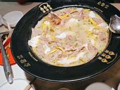-渔语鱼酸菜鱼新川菜(来福士店)