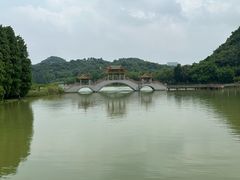 -星湖旅游景区七星岩