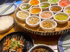 -包整·丝娃娃(一览甲秀楼风景店)