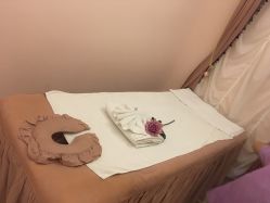 -蕾蕾美颜美容美体