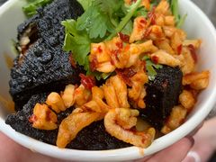 -黑色经典臭豆腐·湖南特产(坡子街特产局店)
