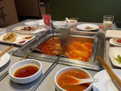 -海底捞火锅(新松江路店)