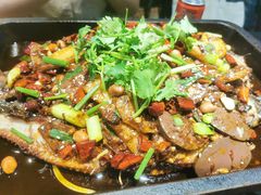 -俏巴妹烤鱼香锅(奥体店)