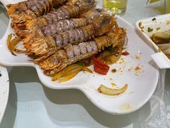 -覃记海鲜美食餐厅