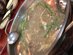 -老石黑山羊毛驴肉火锅(金凯广场店)