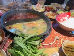 -赵美丽·重庆社区火锅·直营店(火车东站·中豪国际店)