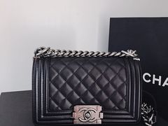 -CHANEL(恒隆广场店)