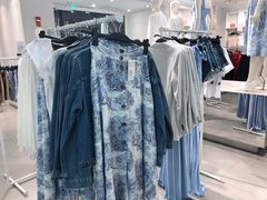 -H&M(天一广场店)