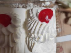 -红宝石·鲜奶小方(万航店)