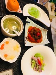 -裕月馨月子中心(滨江店)
