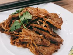 -西部马华清真兰州牛肉面·烧烤夜市(三里河店)