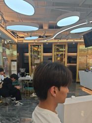 -发源地HAIR SALON
