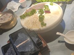 -慢丽江·云南野生菌土鸡锅(付家庄店)