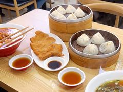 -珊珊小笼馆(仙霞路店)