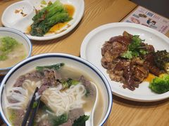 -潮巷·老潮汕美食集市(欢乐港湾店)