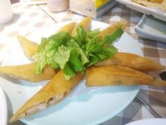 -新大咀港式茶餐厅(宝山万达店)