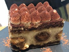 -星巴克(广州中华广场B1层店)