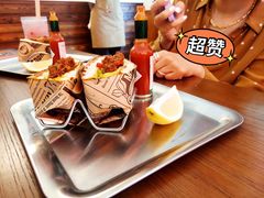 -Catch Bagel(芳草地店)