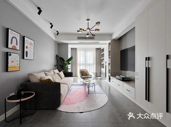 90平北欧装修风格三居室,整墙收纳柜,住20年也不会乱