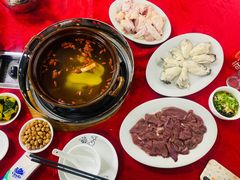 -花苑美食横琴生蚝火锅(拱北粤华路店)