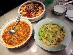 -湘渝人家·川湘菜(十里河店)