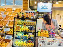 -西归浦每天偶来市场