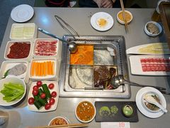 -海底捞火锅(杭州滨江九宜城店)