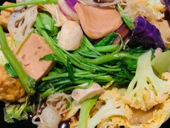 -万记麻辣烫国展总店