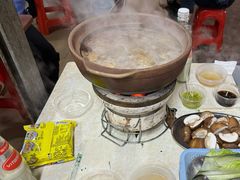 -威邵鸡煲(西华路总店)