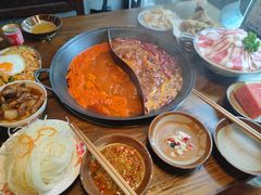 -萍姐火锅·公路夜市(武汉首店)