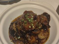 -八府香鸭·啫啫煲(华山路店)