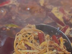 -黄潇洒老火锅(九眼桥宏济巷店)