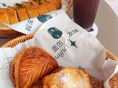 -老梦面包CHEZMOREL(麦子店)