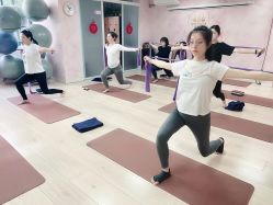 -爱尔乐美孕产瑜伽·普拉提