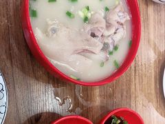 -王婆婆老妈蹄花川菜馆·非物质文化遗产(太古里一店)