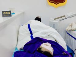 -蕾特恩专业祛痘·皮肤管理