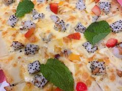 火焰烤饼水果风味-1886德国汽车餐厅(外滩十六铺码头店)