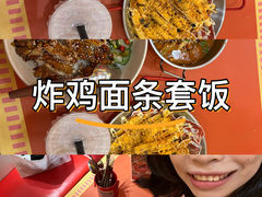 -万能料理屋(钟鼓岭路店)