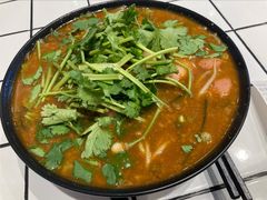 -肥汁米蘭香港米线(长宁来福士店)