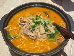 -俏凤凰(美林M·LIVE天地东座店)